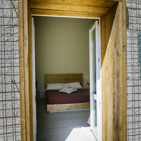 Ciatu Miu بيت ضيافة نوتو